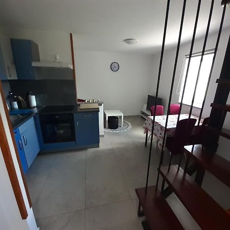 Apartman Sunset プロミン エクステリア 写真