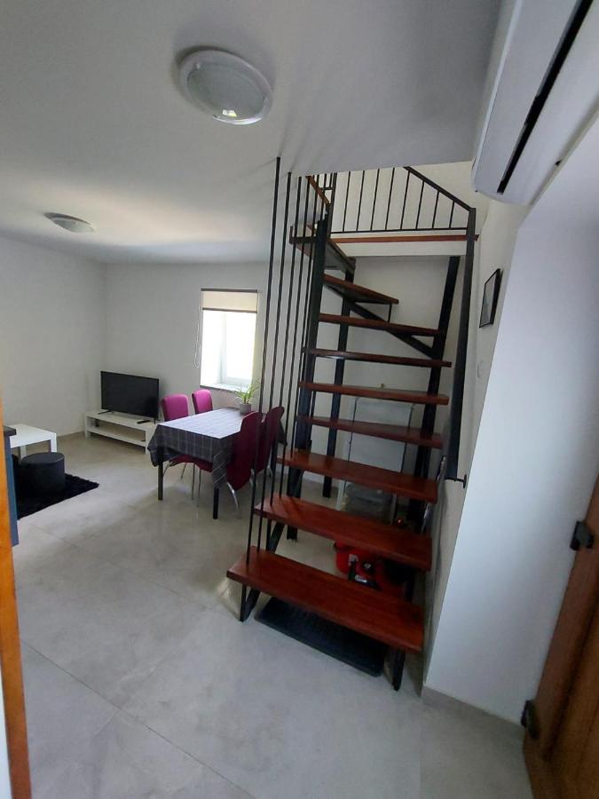 Apartman Sunset プロミン エクステリア 写真