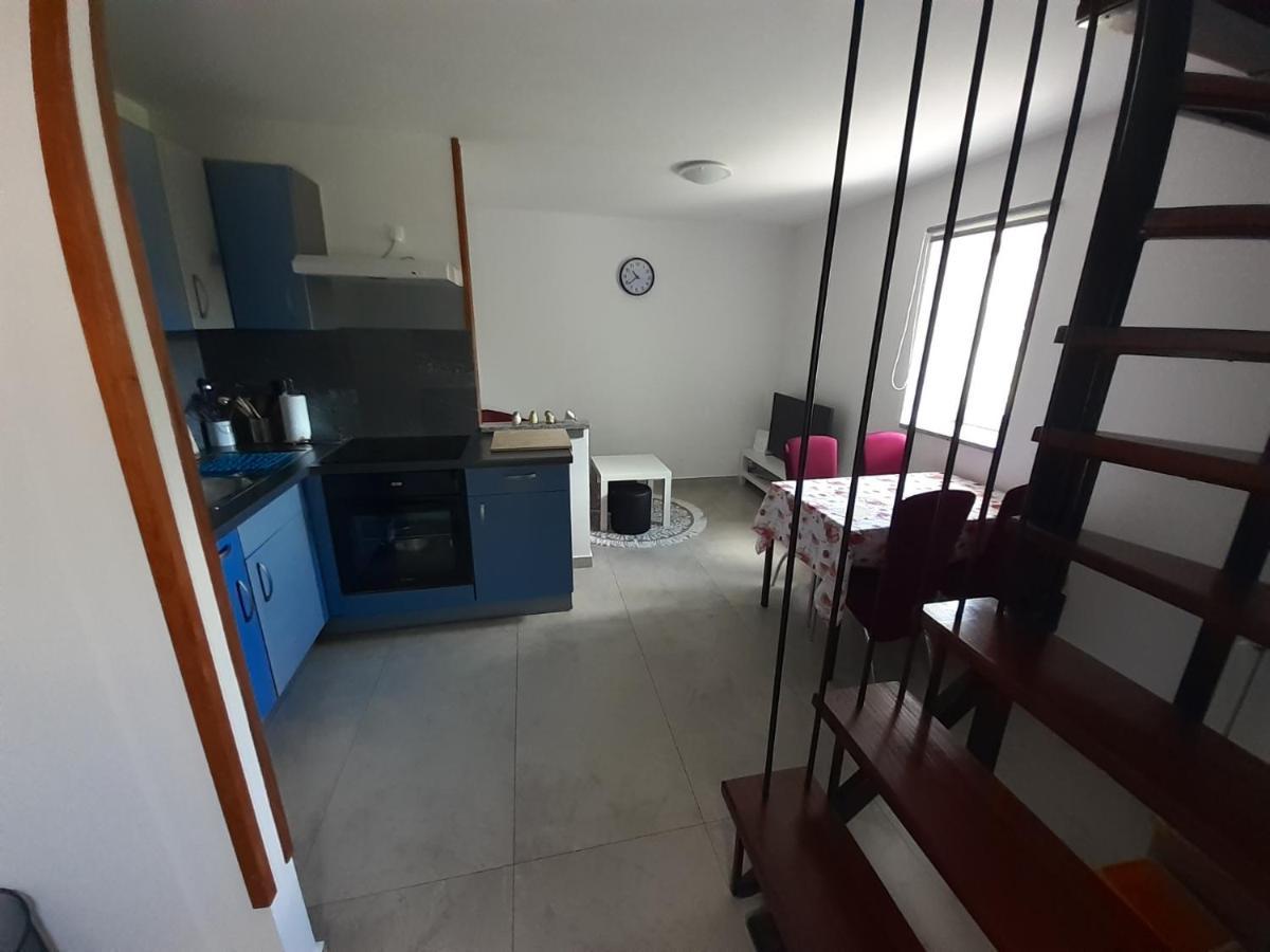 Apartman Sunset プロミン エクステリア 写真