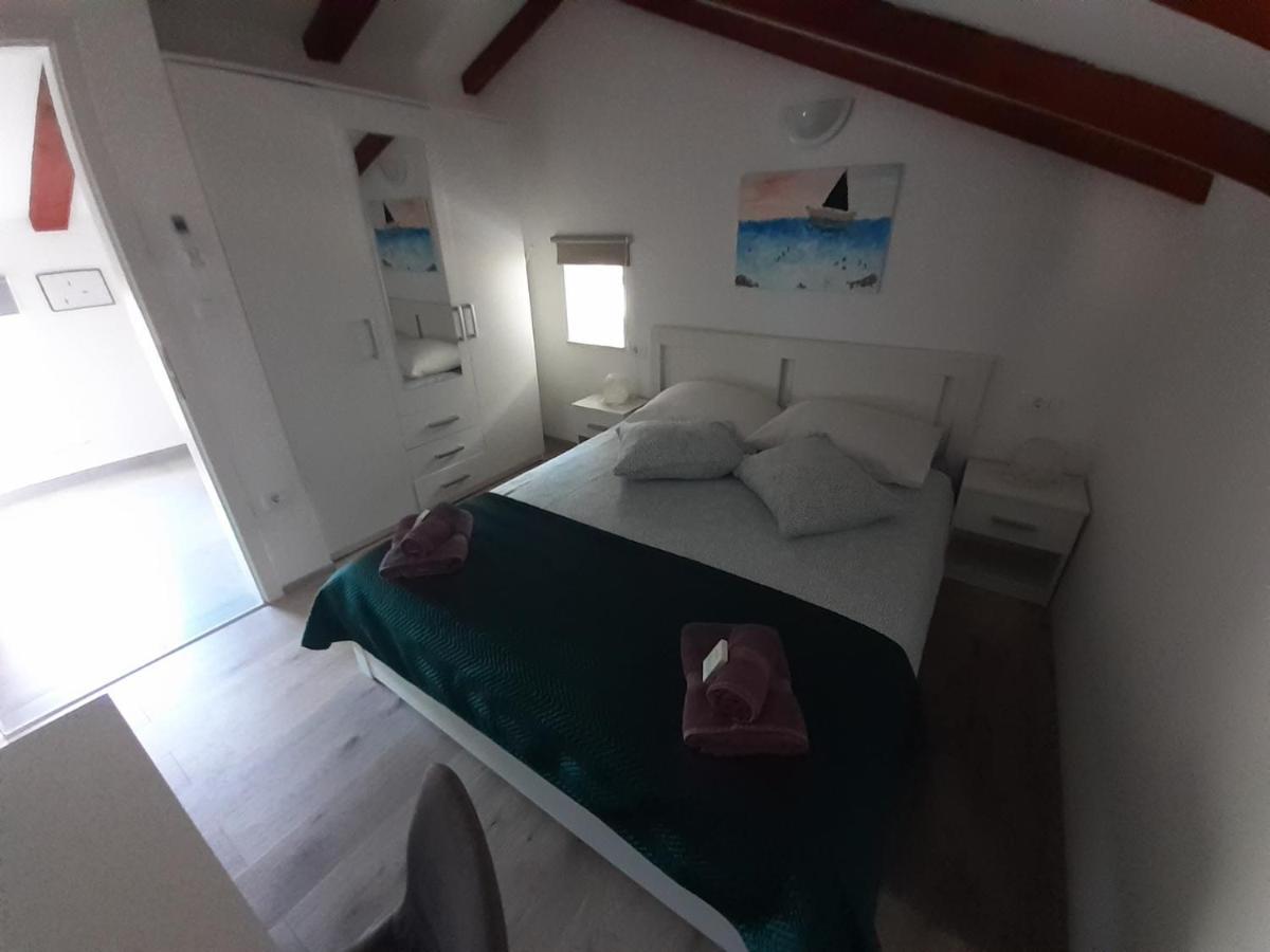 Apartman Sunset プロミン エクステリア 写真